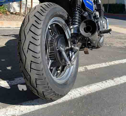 LLANTA BRIDGESTONE 90/90-14 BATTLAX SCF TL – American Motos Colombia