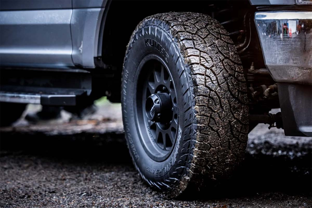 Llantas KUMHO Road Venture AT52 245/70R17 | Virtual Llantas