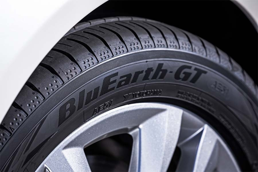 Llantas YOKOHAMA BLUEARTH GT 205/60R16 | Virtual Llantas